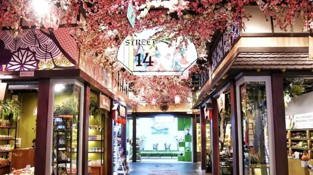 泰国大型购物中心各楼层布局,泰国的购物中心设计