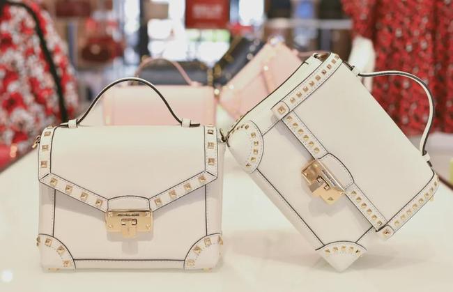 首创奥莱五一嗨购节演出,国庆节首创奥莱排队