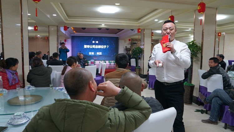 雷帝国际彩砂施工视频,雷帝国际瓷砖辅料