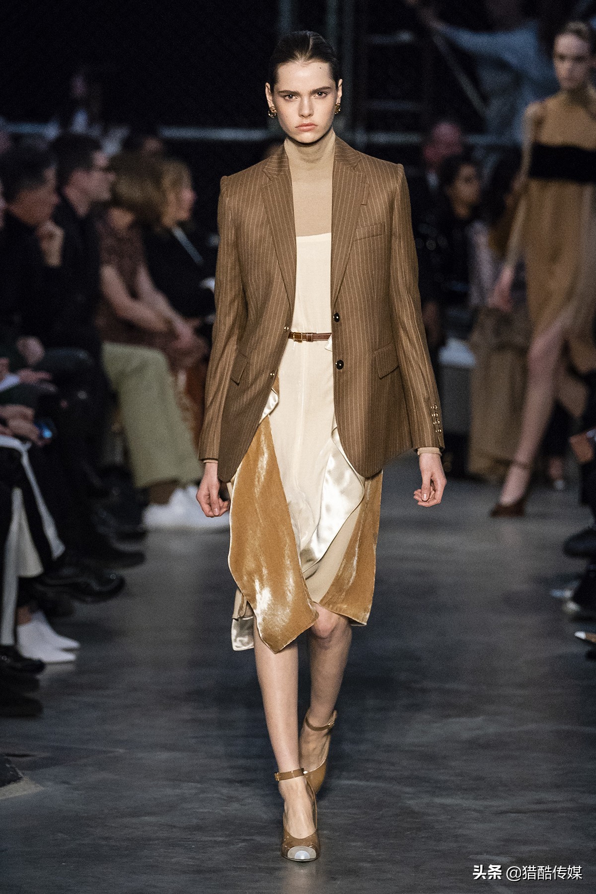 burberry 风衣 (burberry 2022)