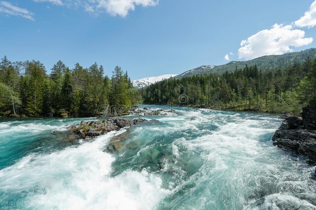 被同学带到北海搞项目，是传销还是国家政策扶持，今天上了第一课