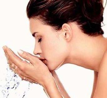 和芙丽芳丝成分一样的平价洗面奶,性价比高还便宜的洗面奶测评