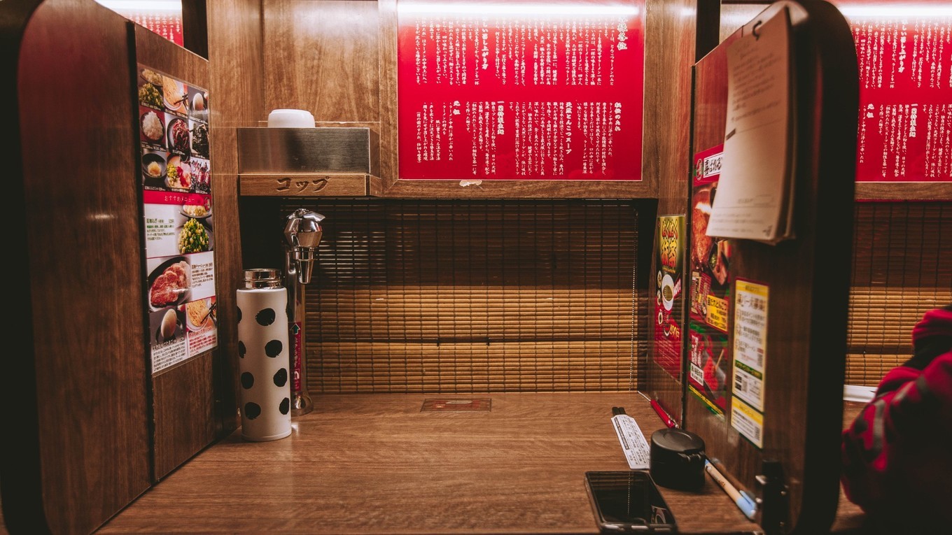 大阪热闹的地方,大阪哪个商场比较好