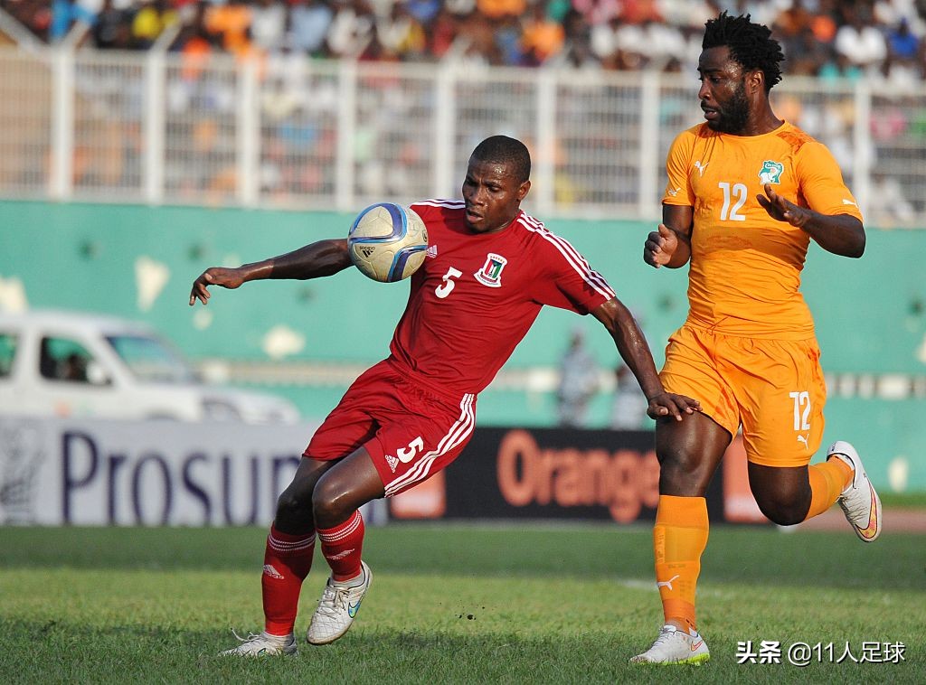 马拉多纳和c罗谁最厉害,足坛大腿粗壮的球员