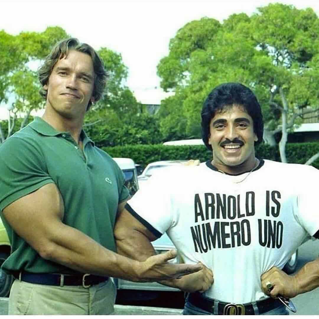 深蹲硬拉能瘦腰吗,深蹲硬拉时怎么保护好腰