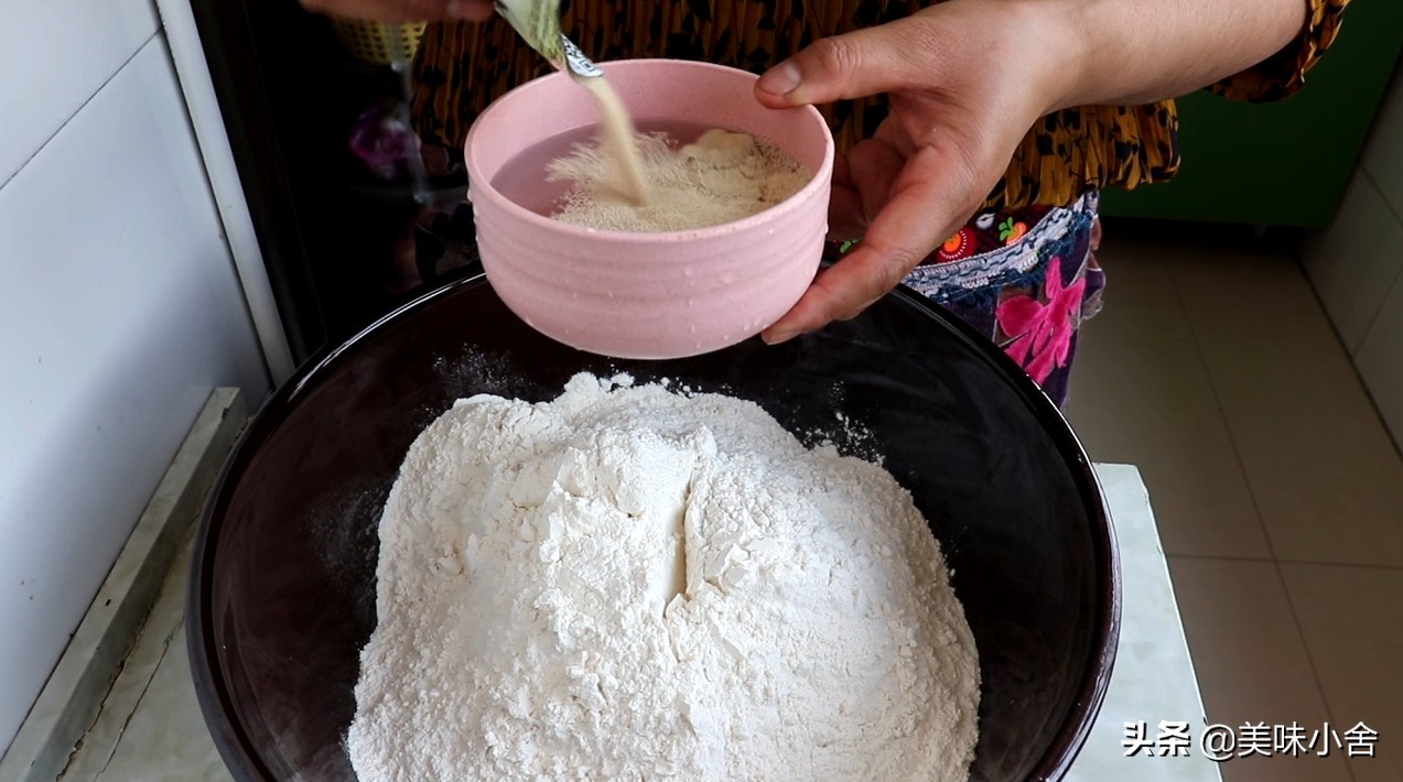 怎么蒸花卷最简单方法视频教程,教蒸花卷的做法