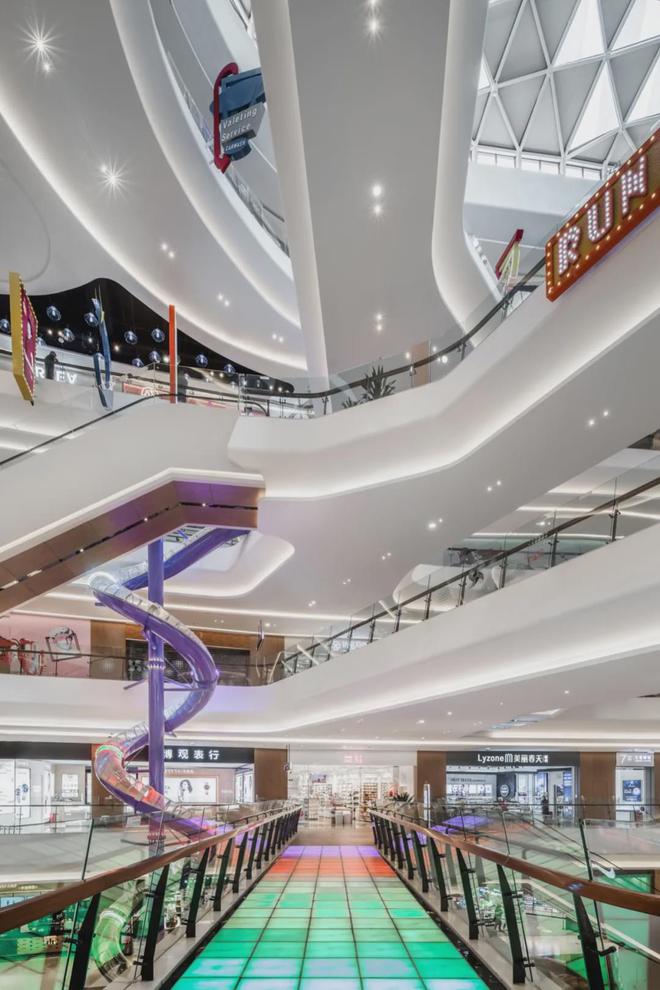 LB凌奔设计｜萍乡天虹，流动的城市生命力