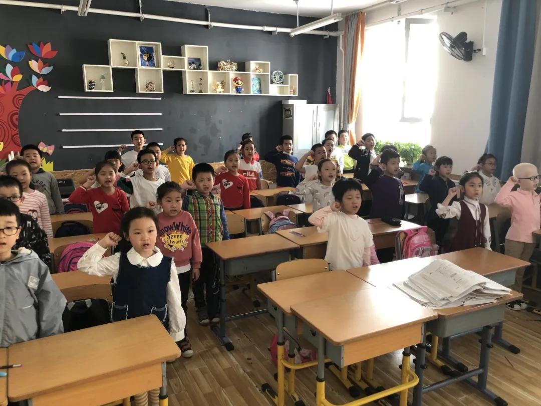 「至远•至佳」红领巾入队课程第三课《时刻准备着》