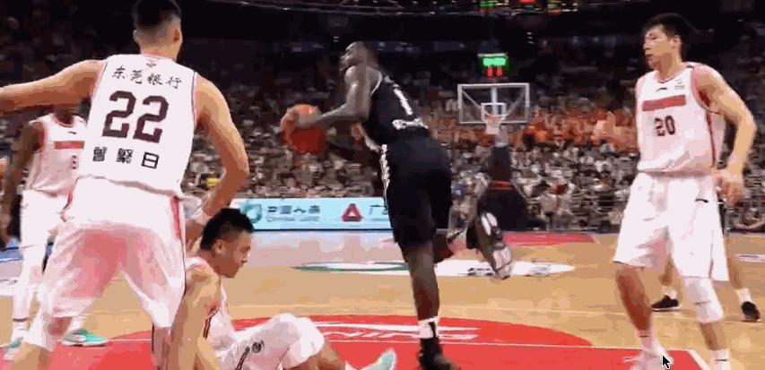 赵睿连续两次失误,赵睿连续失误两次