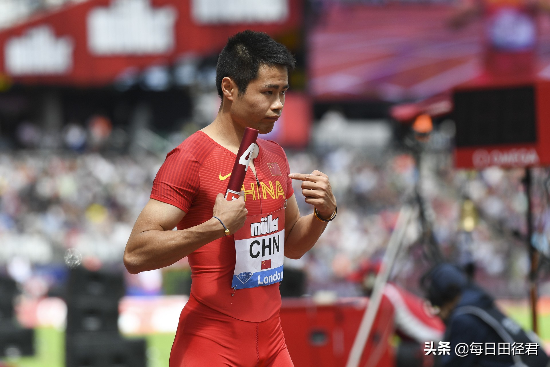 博尔特回头望月vs苏炳添,博尔特9秒58百米五虎