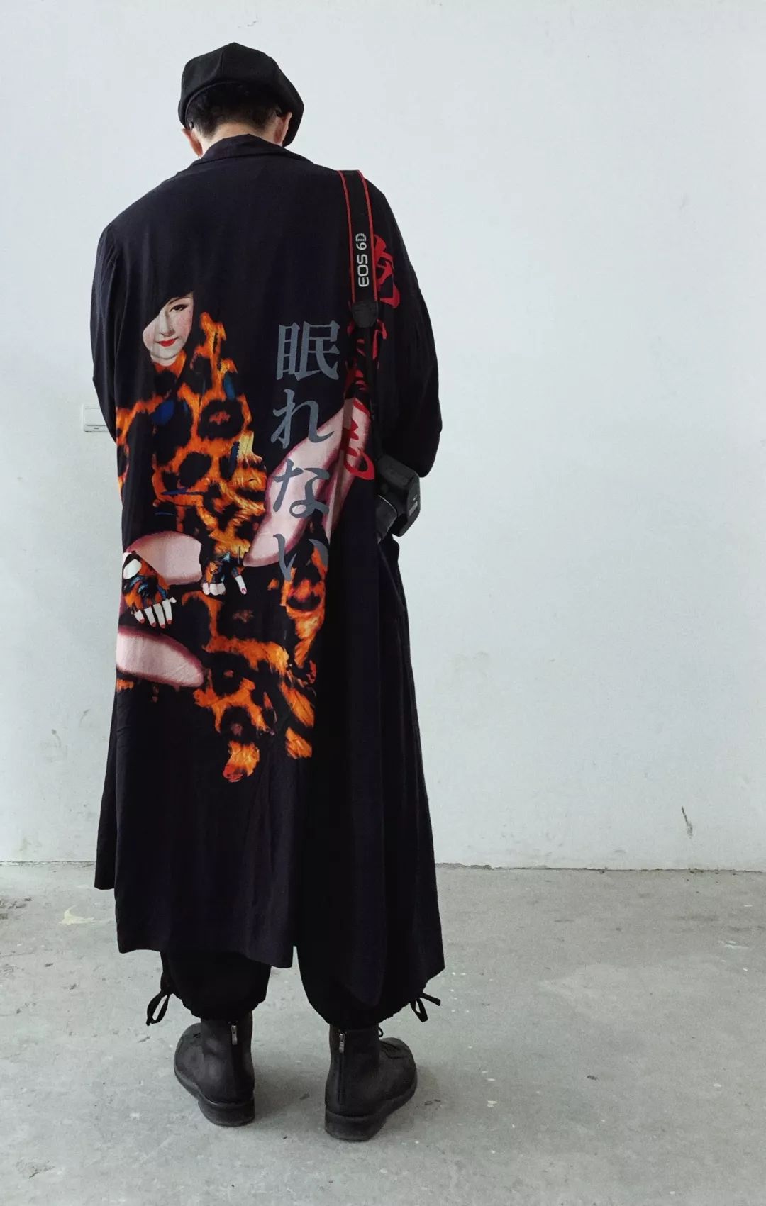 就想问问大家，“亚逼”怎么你了