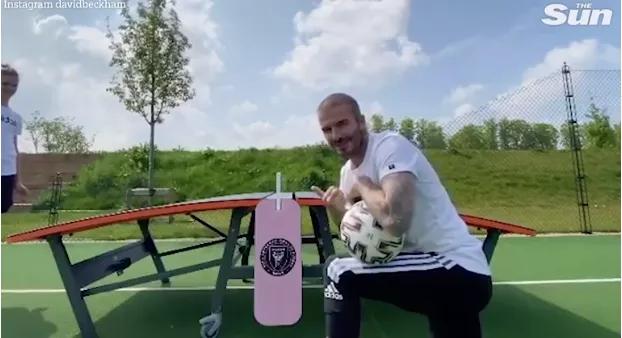 小贝为何剃光头,贝克汉姆的头秃