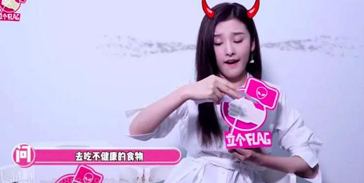 酒后踢别人的车政审有问题吗,酒后踢人家车怎么处罚