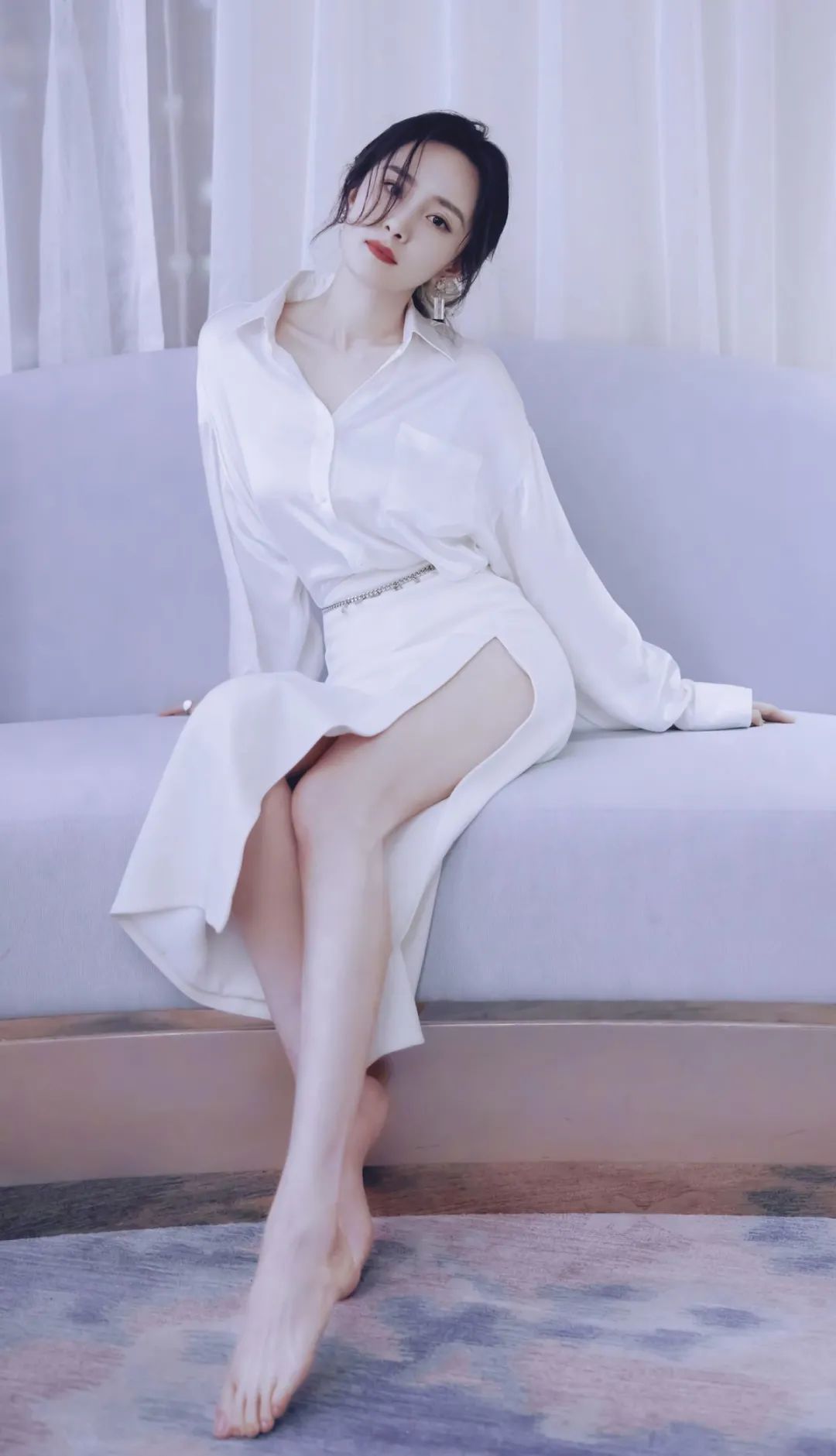 杨幂直播状态被赞,杨幂开启自黑模式