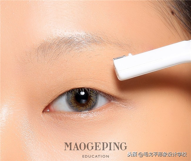 淡眉画眉新手教程,男生淡眉怎么画眉