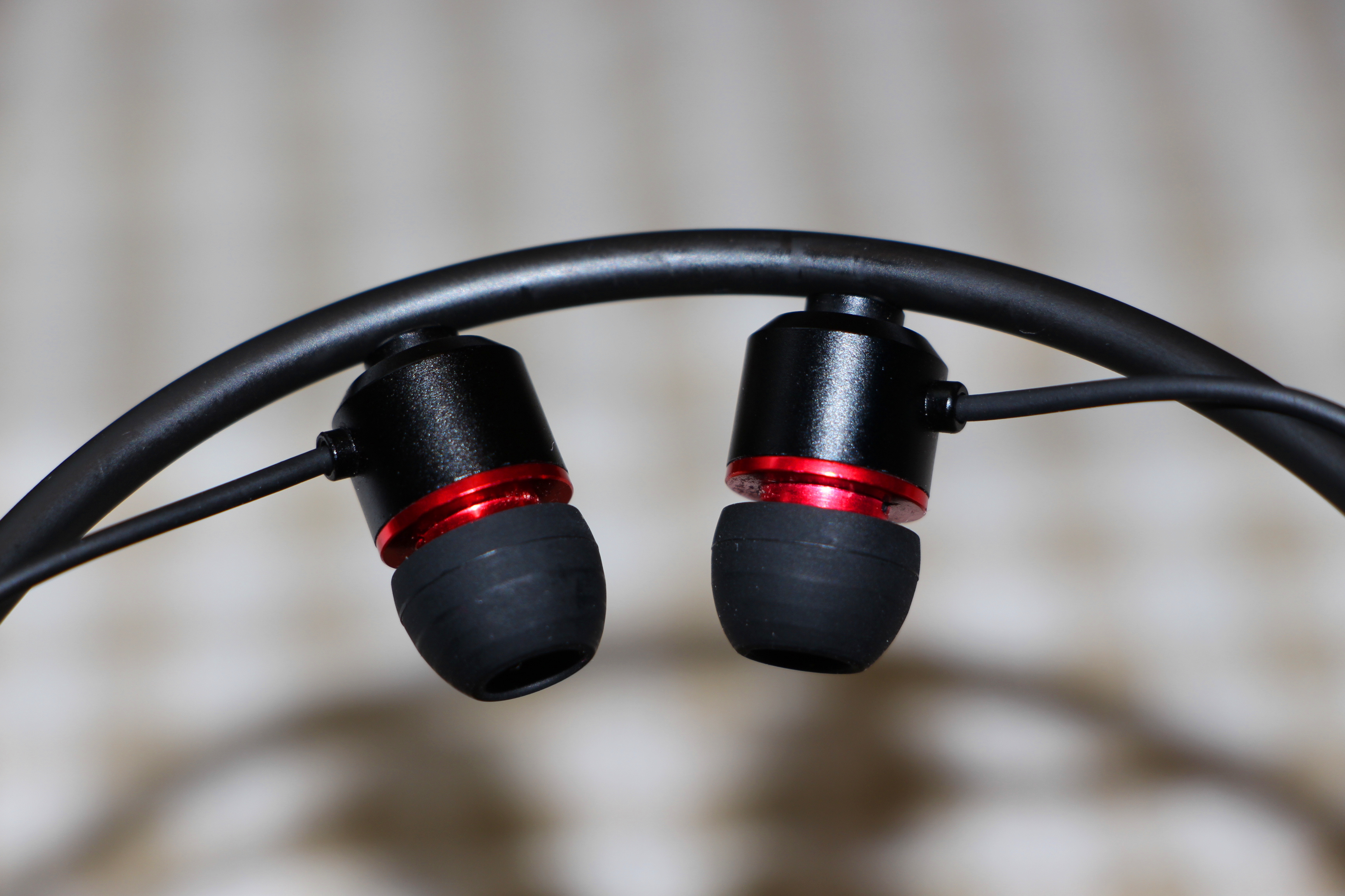 remax睿量无线蓝牙耳机双耳骨传导,remax睿量蓝牙耳机五代