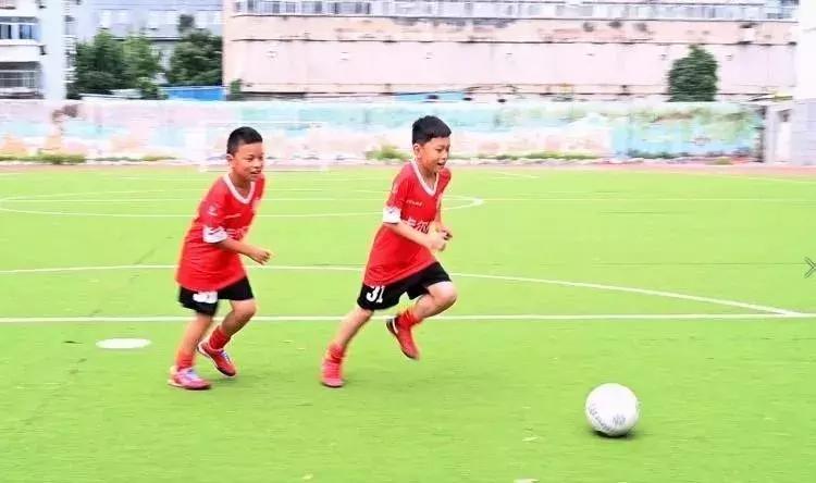 厉害了，足球小子！徐州9岁孪生兄弟“踢”进清华附中