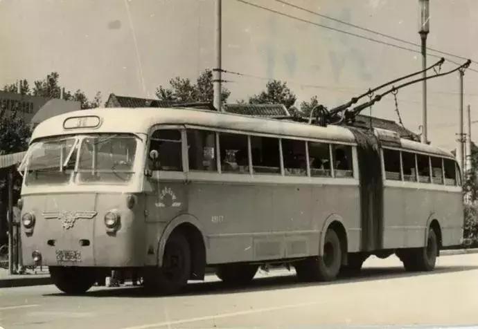 什么是地铁什么是轻轨,什么是地铁什么是高铁