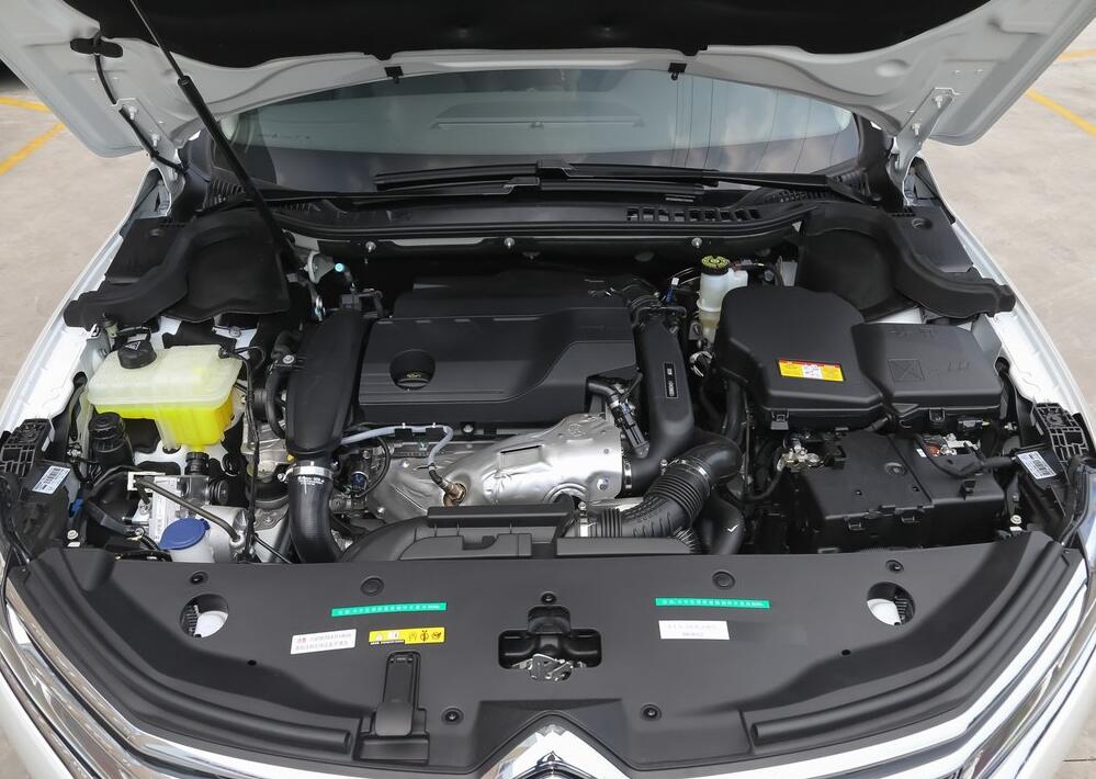 雪铁龙c6旗舰版隔音效果,雪铁龙C6质量怎么样什么价格