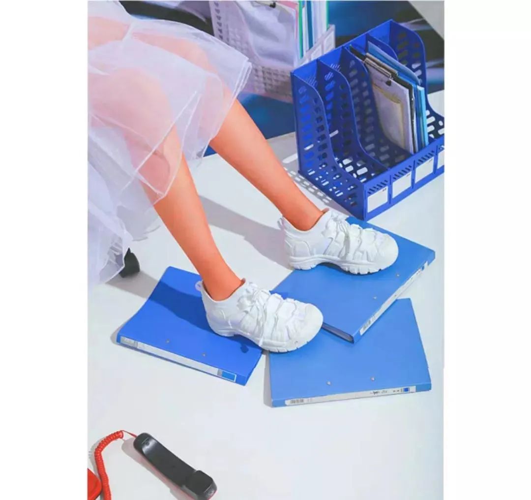 春夏必备三款鞋子品牌大全,秋季潮鞋高颜值推荐