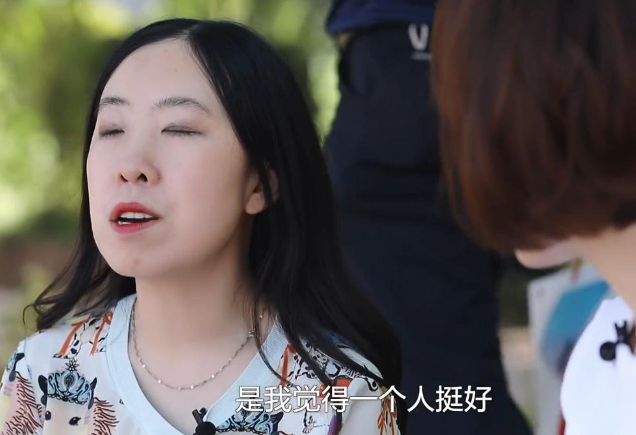 14年过去了，那个为追星致父亲跳海自杀的杨丽娟，现状如何？