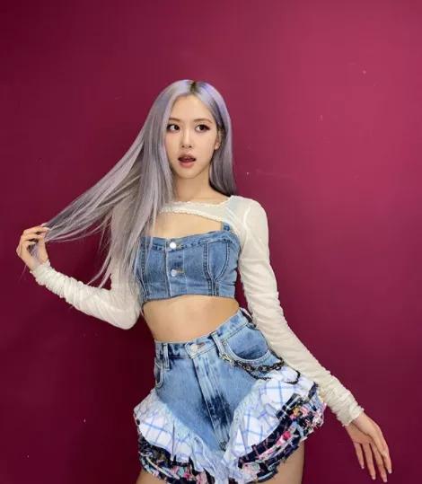 blackpink全员韩国古装,blackpink全员露耳朵