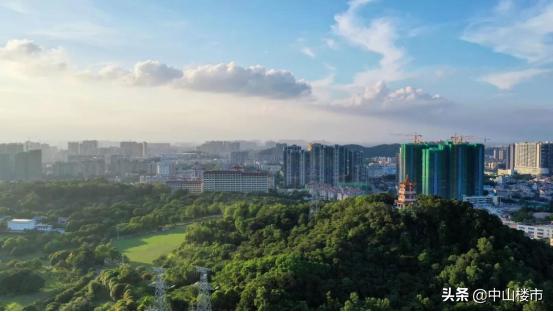 低密舒适人居,低密品质人文大城