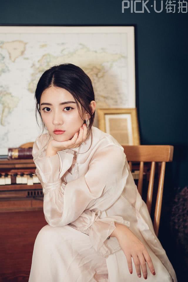 绝代双骄苏樱梁洁首次出场,绝代双骄梁洁苏樱最后和谁在一起