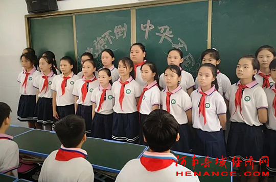 大西街小学童心向党诗歌朗诵,童心向党喜迎六一诗歌