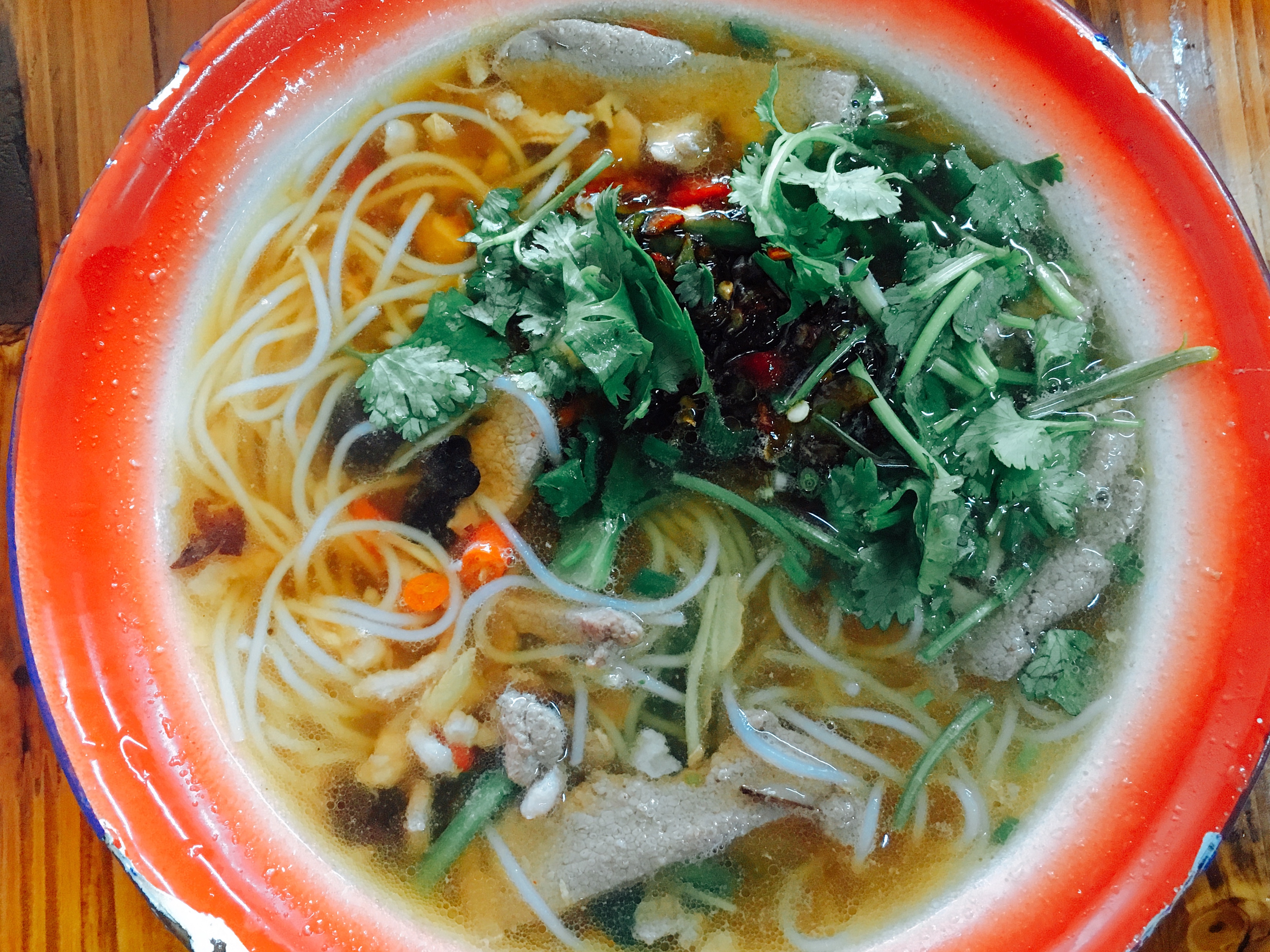 一边写一边流口水,红谷滩这些店可要好好的啊,脱下口罩我就来