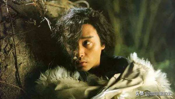 白发魔女练霓裳与卓一航初相识,白发魔女练霓裳卓一航