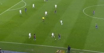 【足球推荐】小罗与梅西没有位置冲突巴西人离开让哈白走上前台