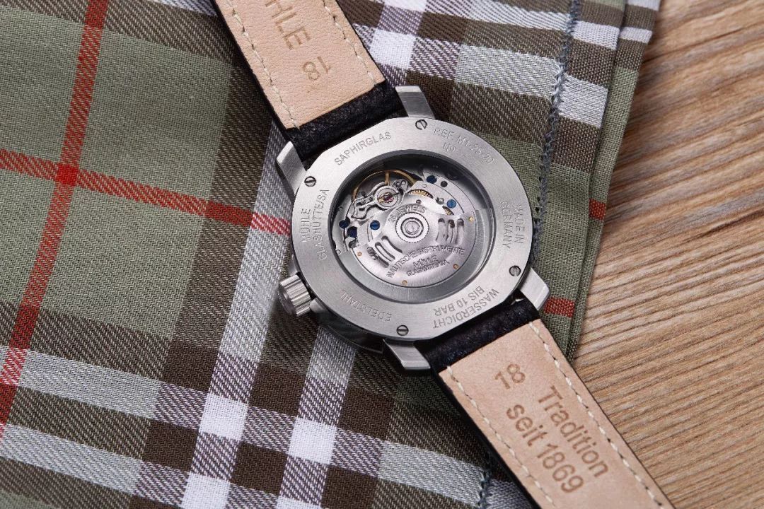 同价位德表和瑞表,瑞表和德表国表有什么区别