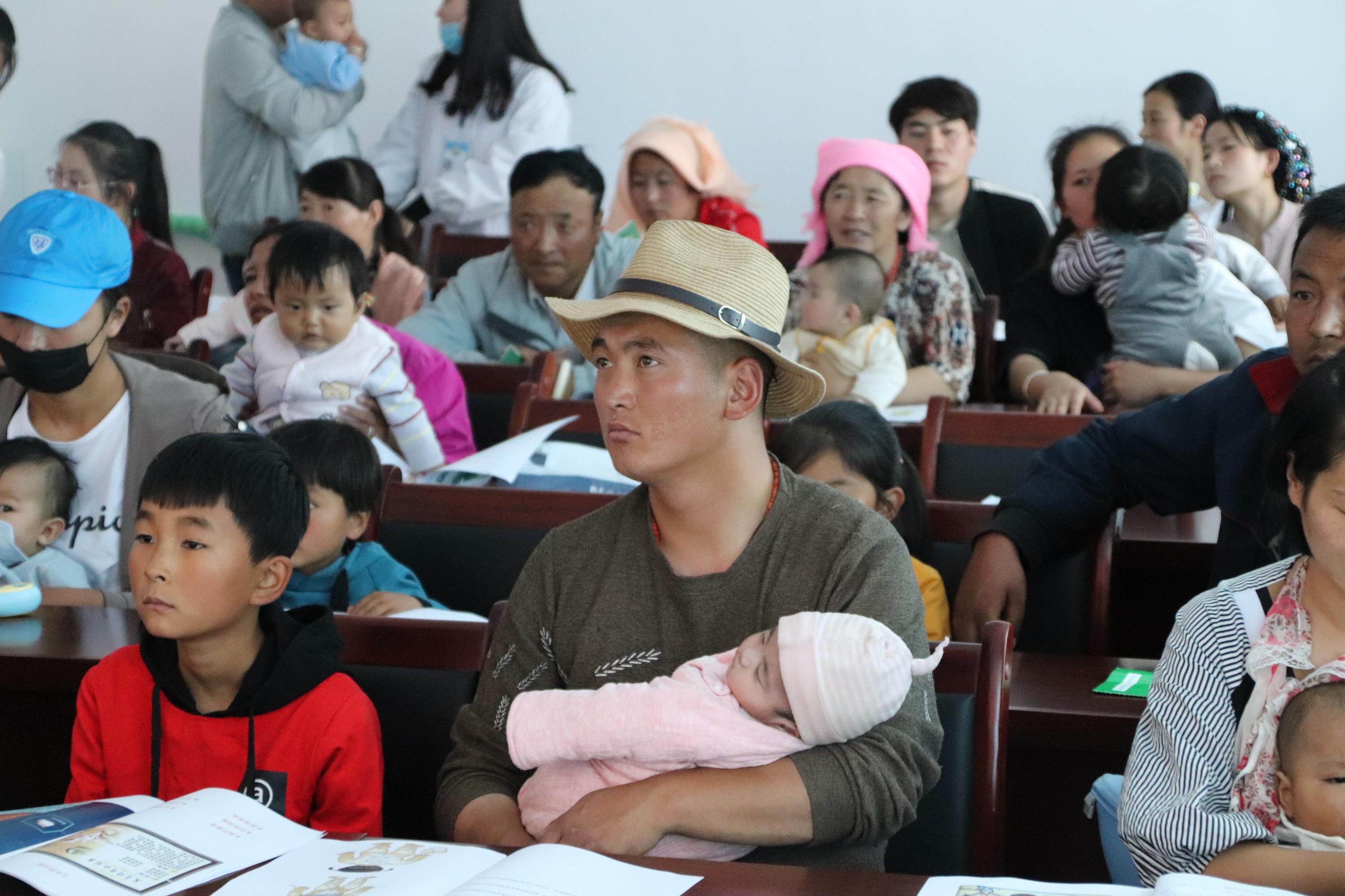 传承中医小儿推拿，“长青藤”助力青海湖乡卫生院