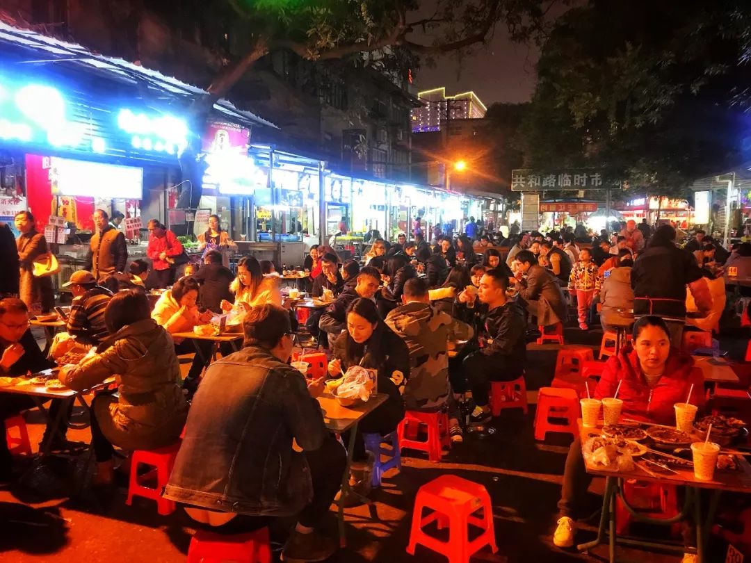 广西一家三口自驾游视频,一家三口游广西