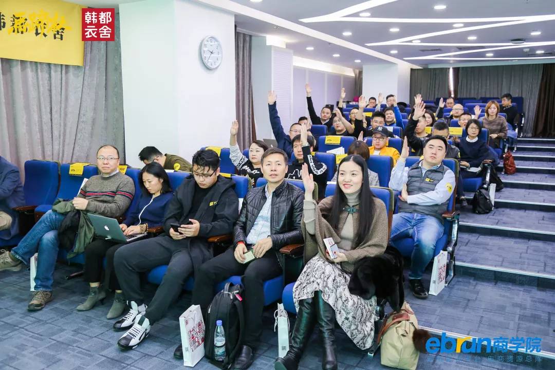 韩都衣舍赵迎光创业故事,韩都衣舍落寞赵迎光反思