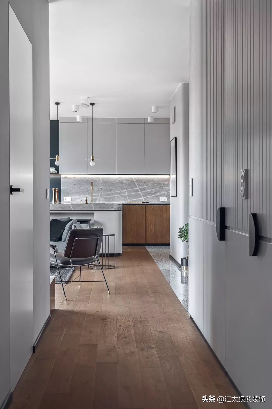 顶楼阁楼尖顶房屋装修效果图,斜式顶楼带阁楼的房子装修