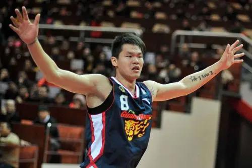 盘点中国男篮历史十大打架高手,中国男篮打篮球最厉害排行榜