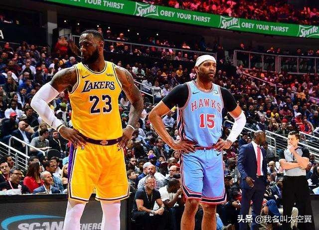 湖人119-108掘金比赛球员表现分析,湖人新赛季到底怎么了