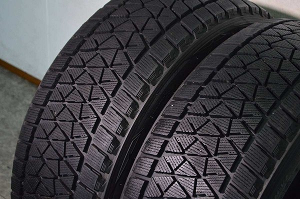 冰雪路面开车最好的车,适合冰雪路开车的轮胎