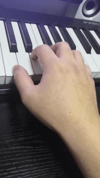 快速弹八度怎么练,手小如何弹八度四音