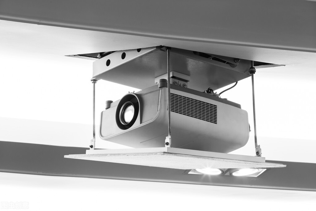 不用hdmi线连接机顶盒和投影仪,hdmi转vga怎么连接投影仪