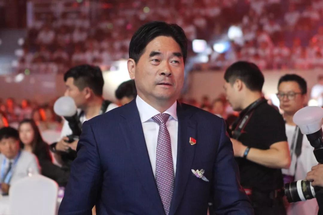 董事长性侵女童案,百亿董事长性侵女童案