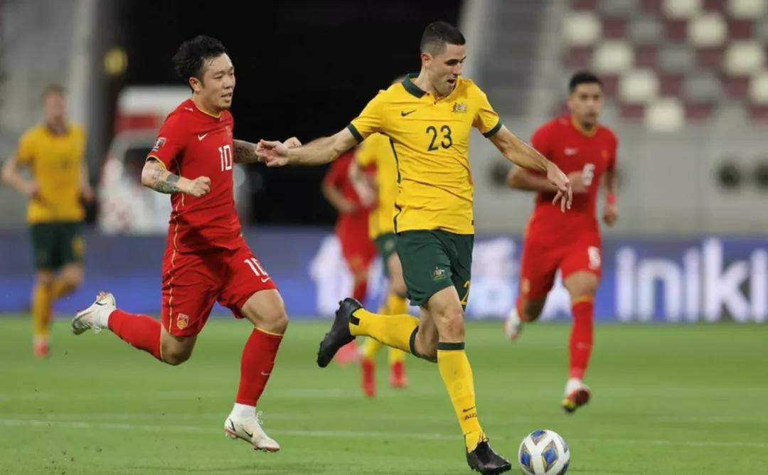 一场惨败的足球比赛,足球历史上半场0比3落后