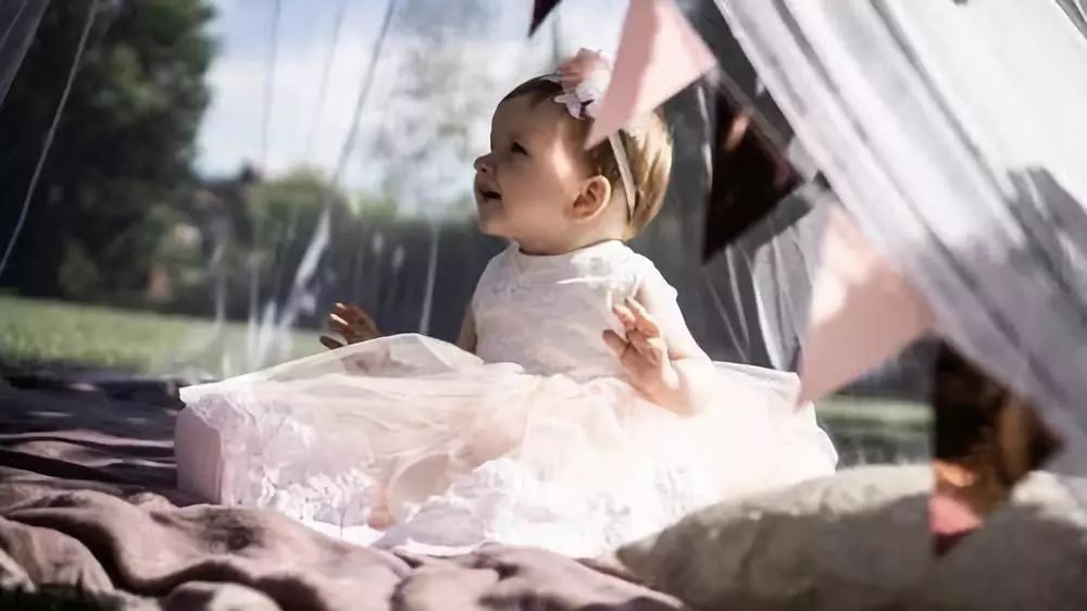 宝宝的囟门怕冻吗,宝宝的囟门一碰也不能碰吗