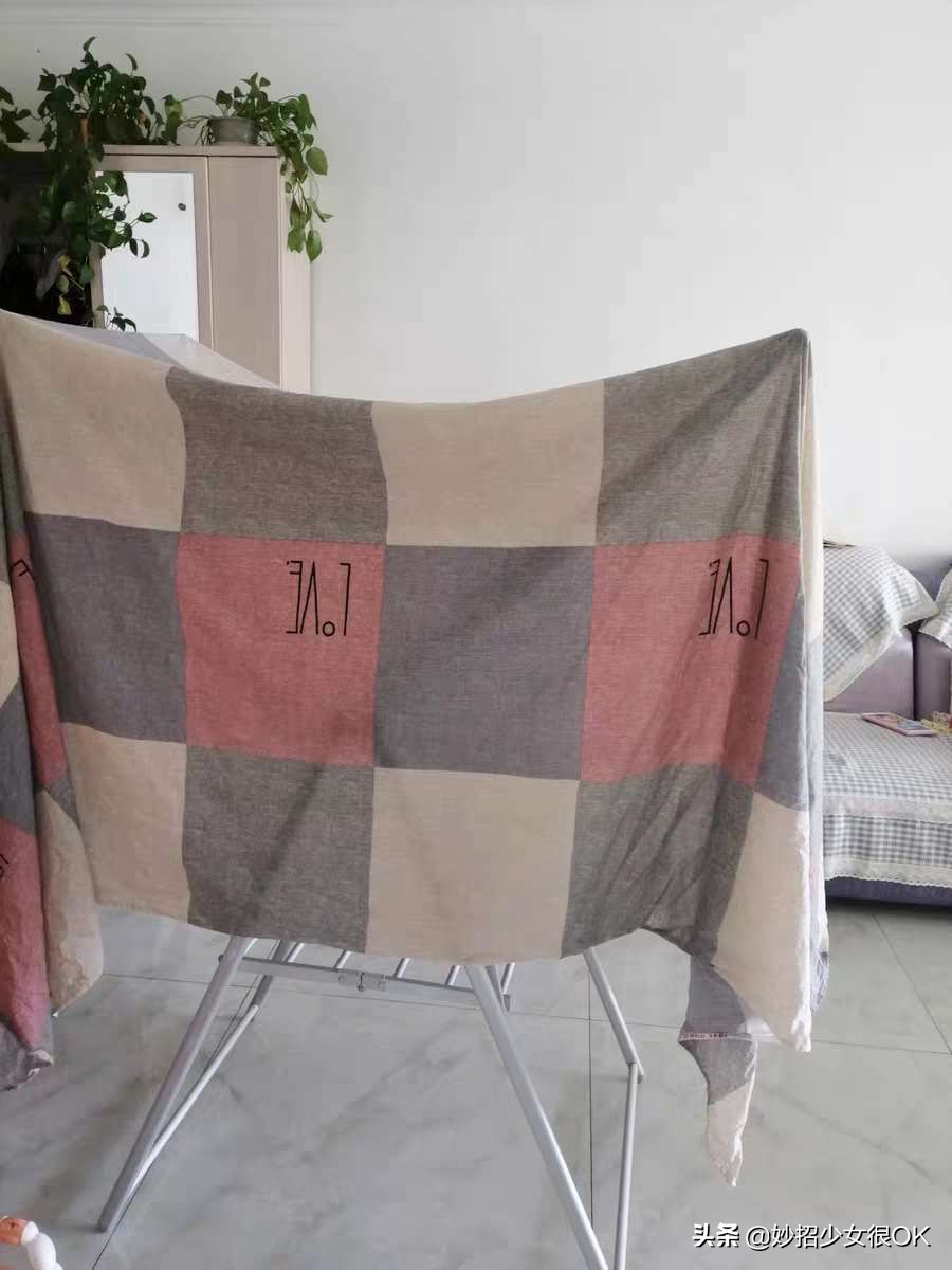 消毒液烧坏的衣服怎么补色,消毒液烧到皮肤了怎么办