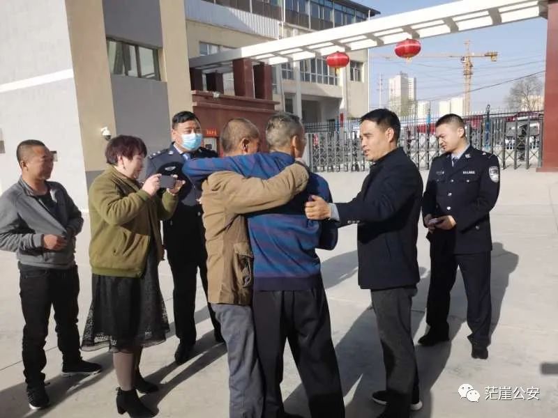 认识你了,最熟悉的陌生“客人”——茫崖市公安帮助聋哑流浪乞讨人员与亲人团聚