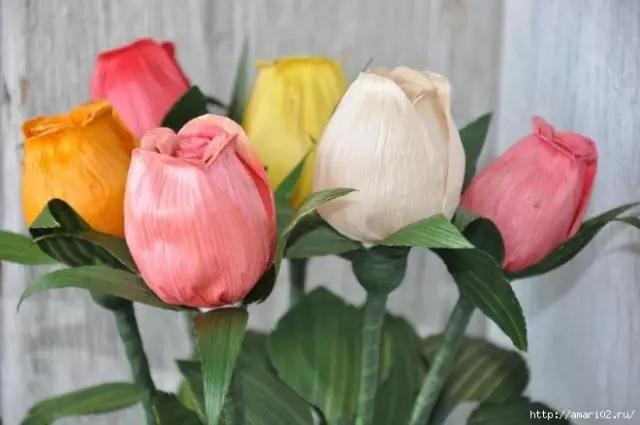 用玉米皮做的手工作品,手工玉米皮编席子教程