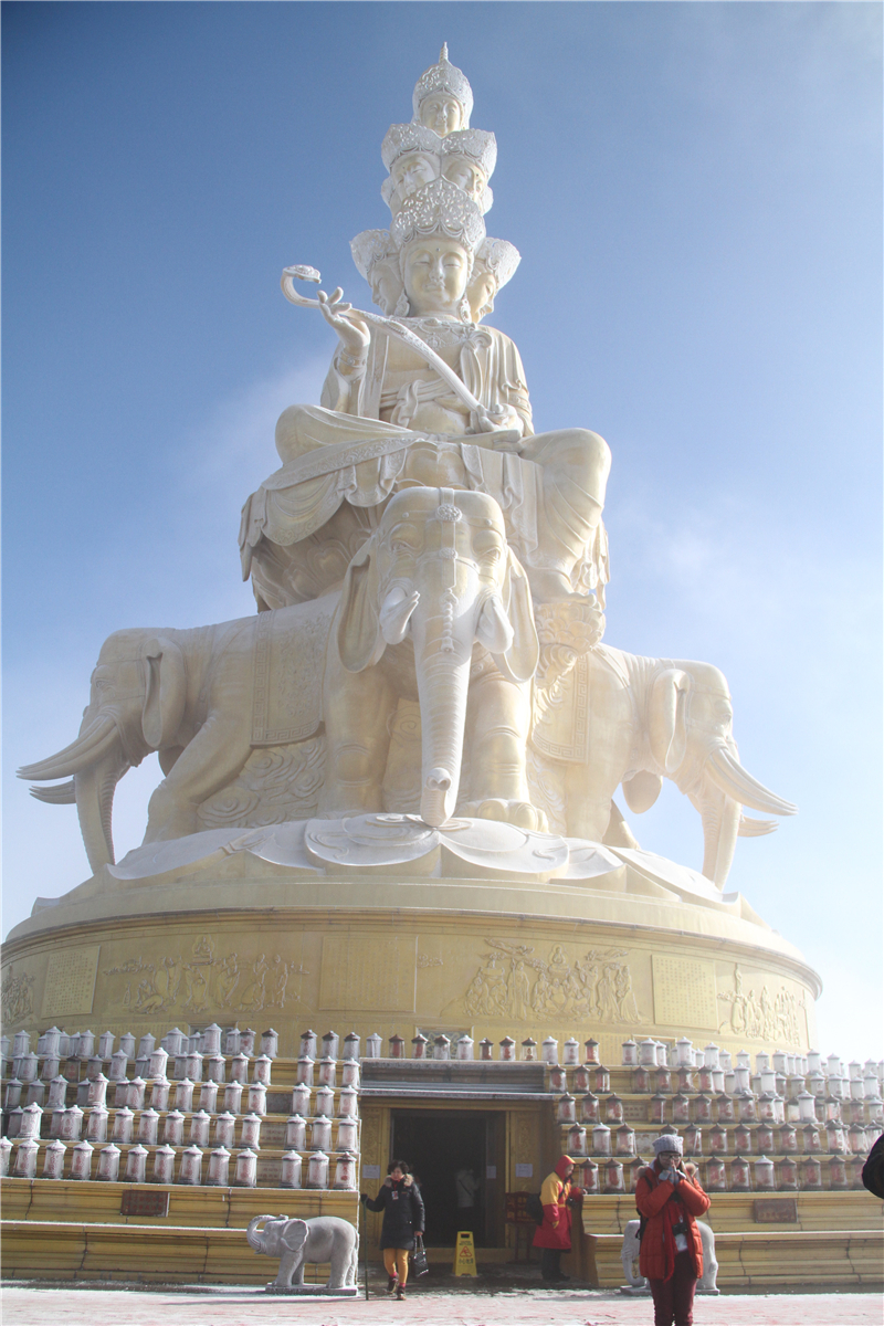 峨眉山怎么玩景点攻略视频,峨眉山旅游攻略超详细