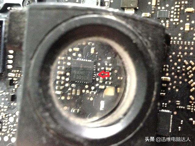 苹果笔记本a1706黑屏维修费用,苹果a1534笔记本死机不开机